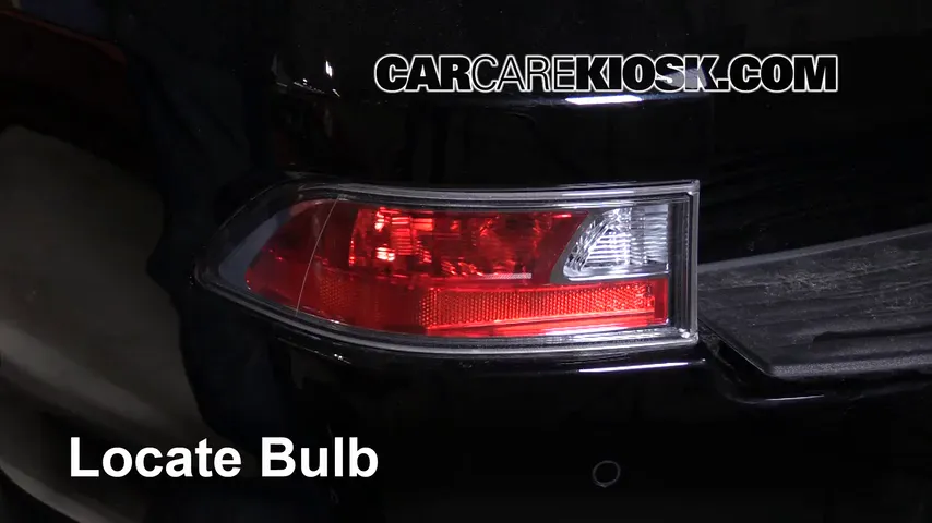 2015 Lexus GX460 Luxury 4.6L V8 Lights Reverse Light (replace bulb)